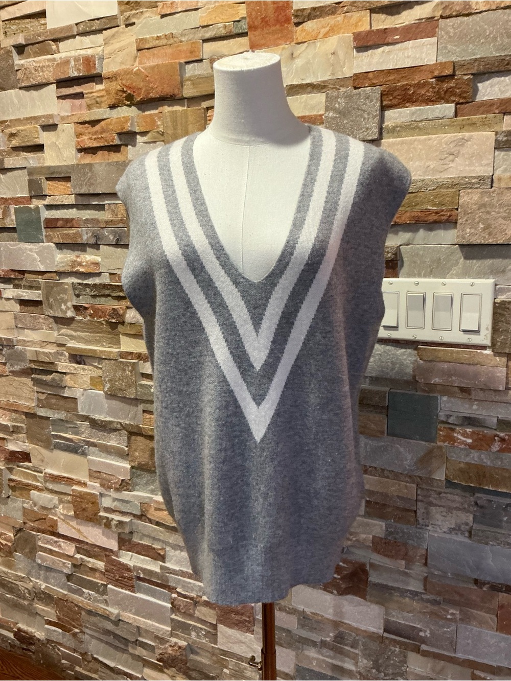 Sandro Paris Grey V-Neck Knit Sweater/Vest